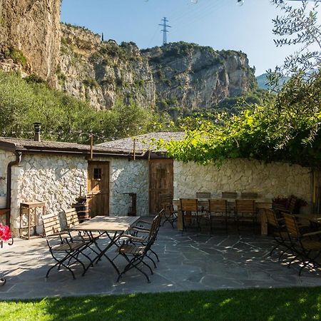 Aktivhotel Santalucia Torbole Sul Garda Ngoại thất bức ảnh
