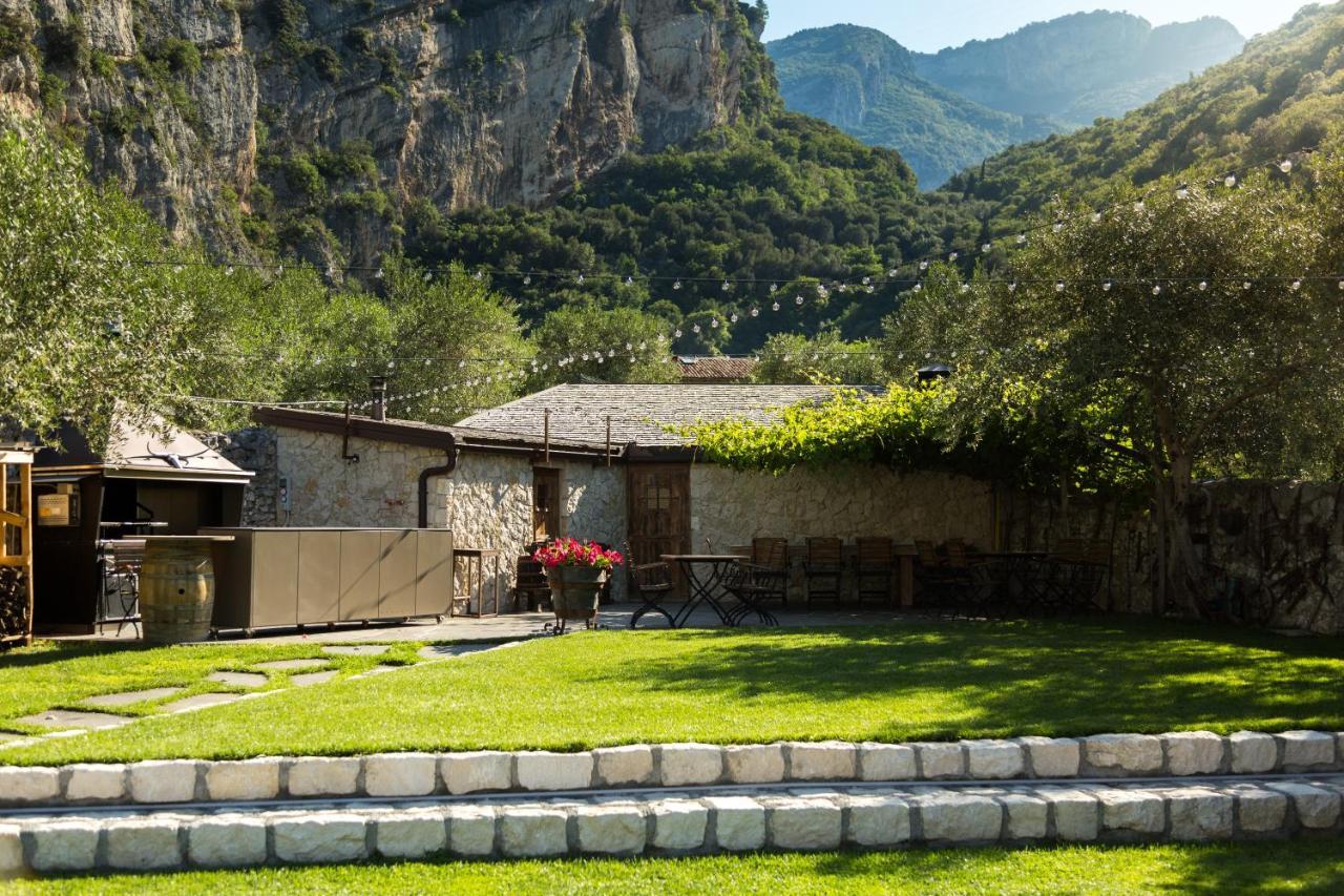 Aktivhotel Santalucia Torbole Sul Garda Ngoại thất bức ảnh