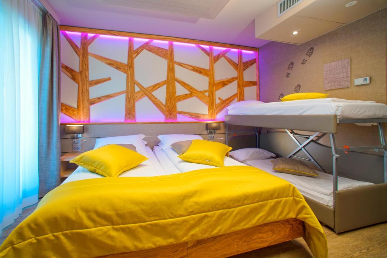 Aktivhotel Santalucia Torbole Sul Garda Ngoại thất bức ảnh